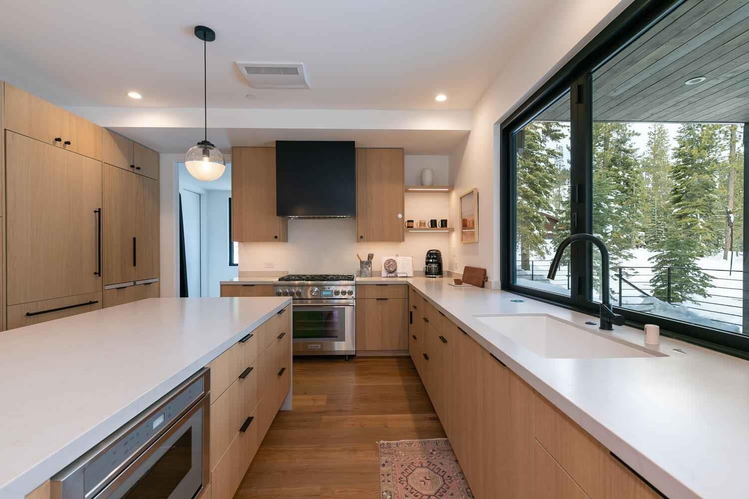 211 Palisades Circle #2