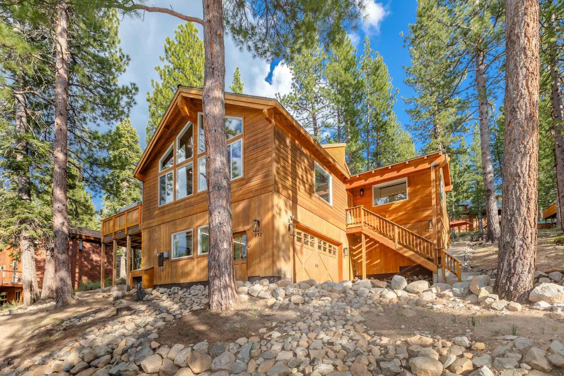 237 Basque UNIT 2, Truckee, CA, 96161