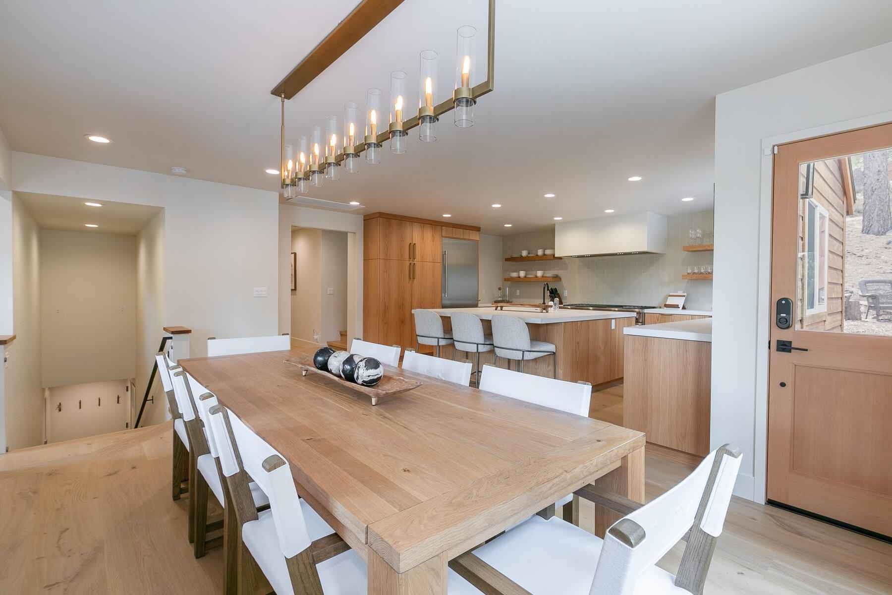 237 Basque UNIT 2, Truckee, CA, 96161