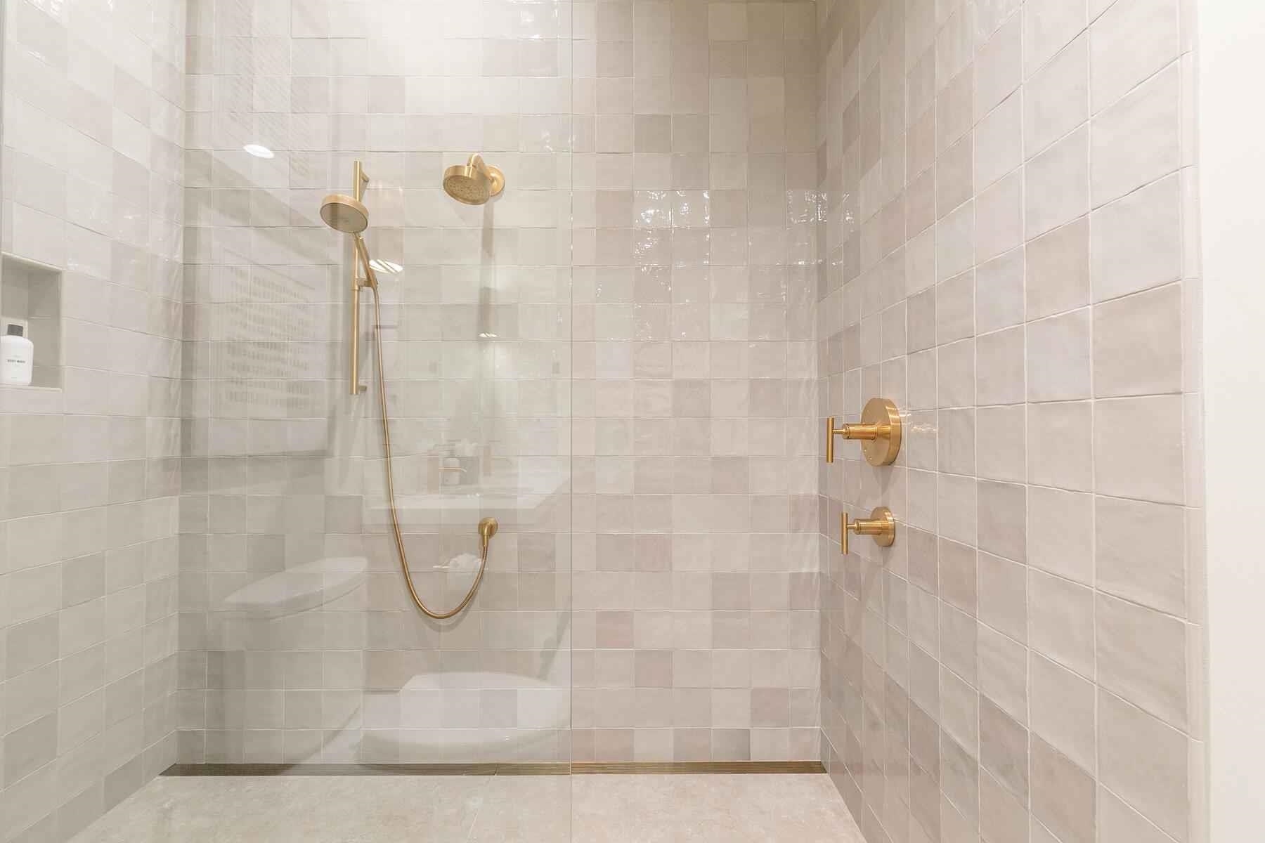 237 Basque UNIT 2, Truckee, CA, 96161