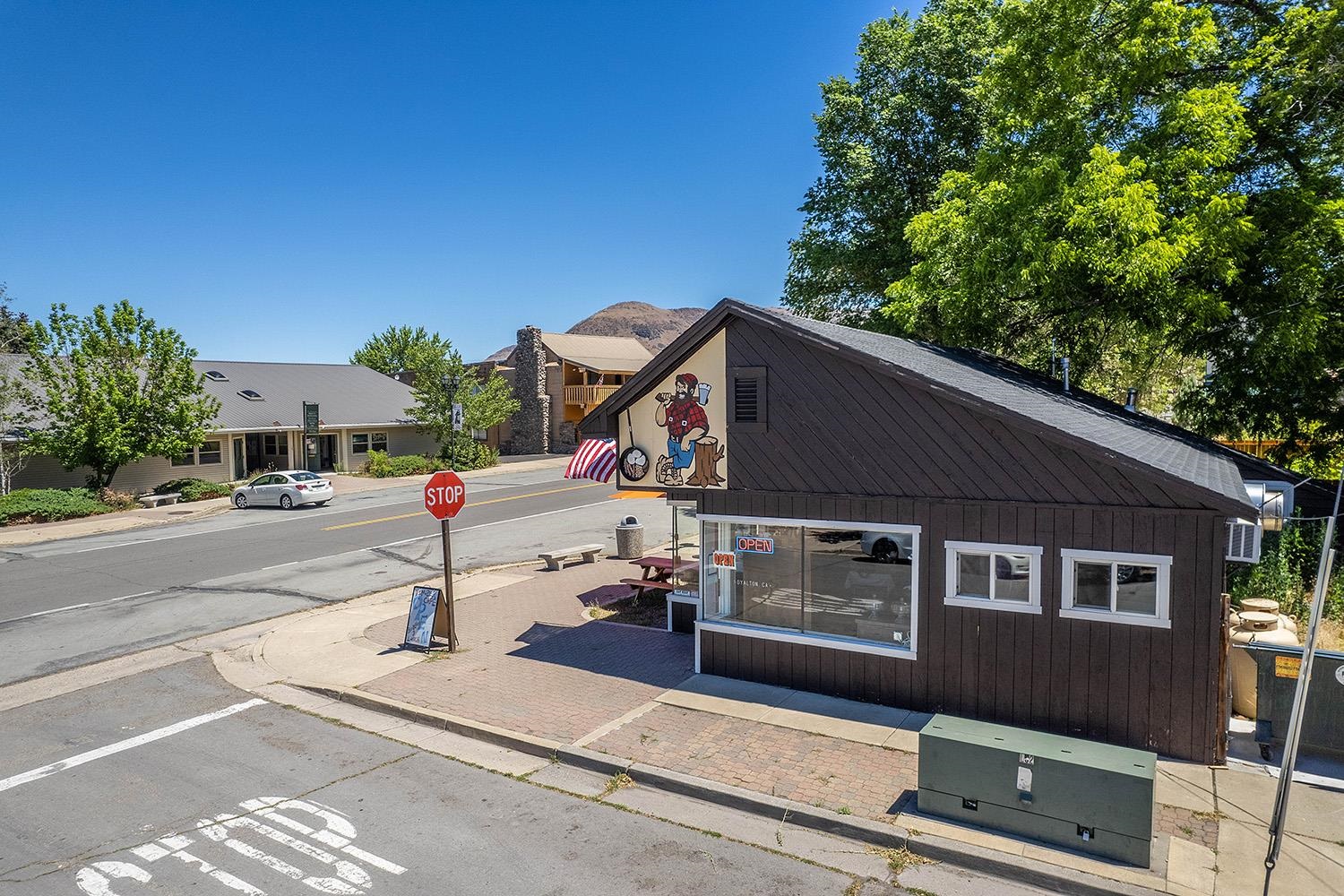 700 Main Street, Loyalton, CA, 96118