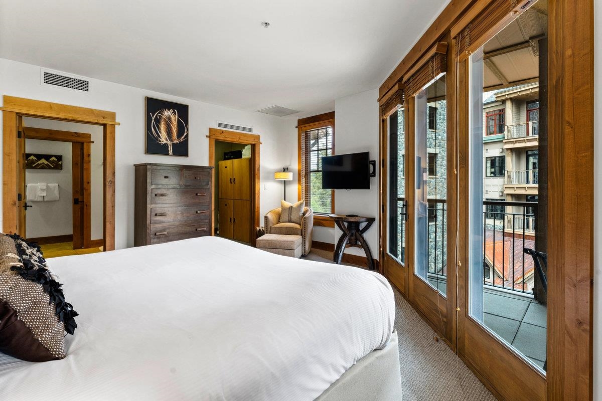 8001 Northstar Drive UNIT 414 March Wk. 4 - Share 8, Truckee, CA, 96161