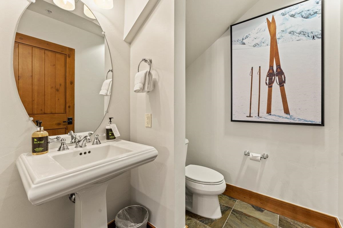 8001 Northstar Drive UNIT 414 March Wk. 4 - Share 8, Truckee, CA, 96161