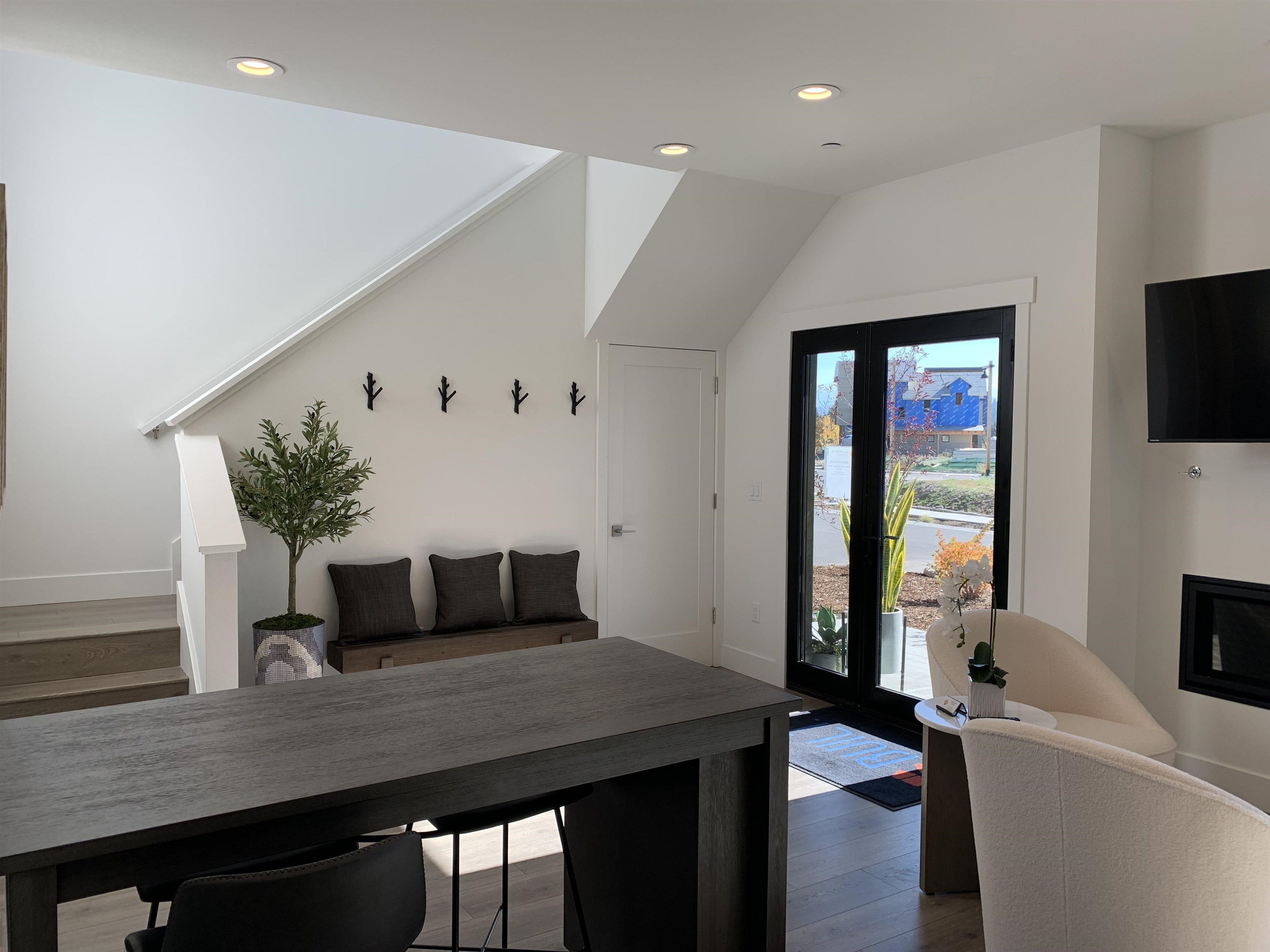 12993 Winter Camp Way, Truckee, CA, 96161