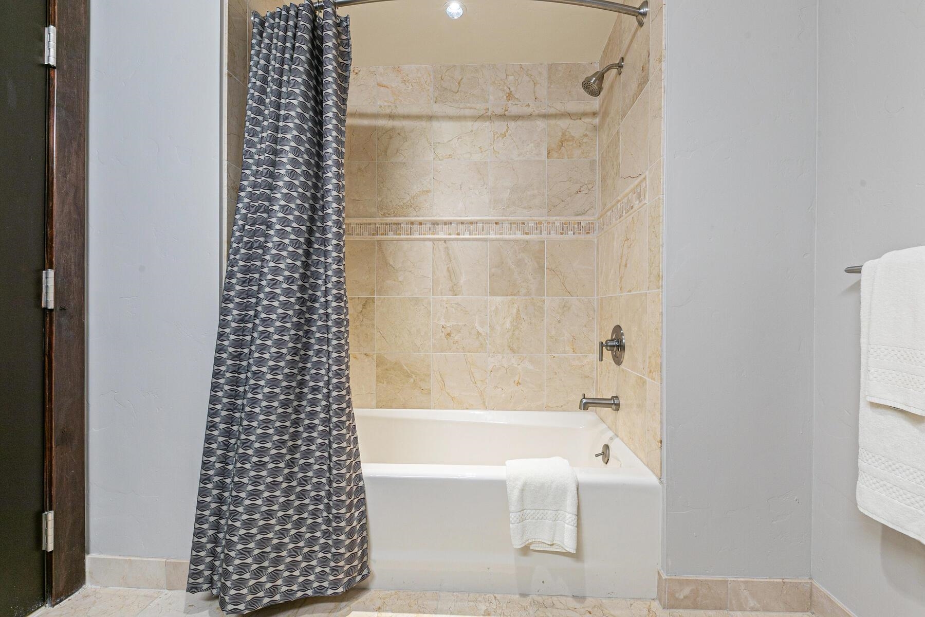 13051 Ritz Carlton Highlands Ct UNIT 4307 wk 1 & 6, Truckee, CA, 96161