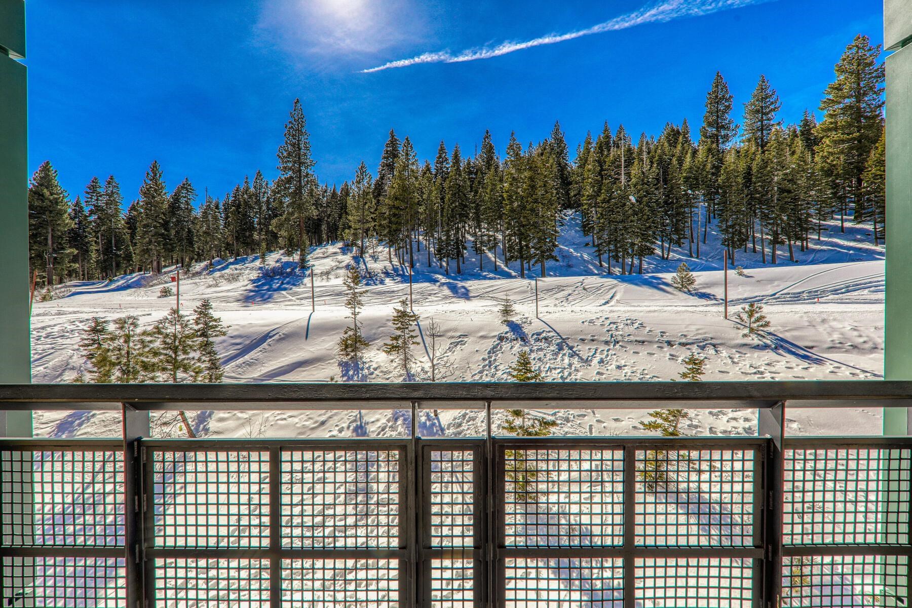 13051 Ritz Carlton Highlands Ct UNIT 4307 wk 1 & 6, Truckee, CA, 96161