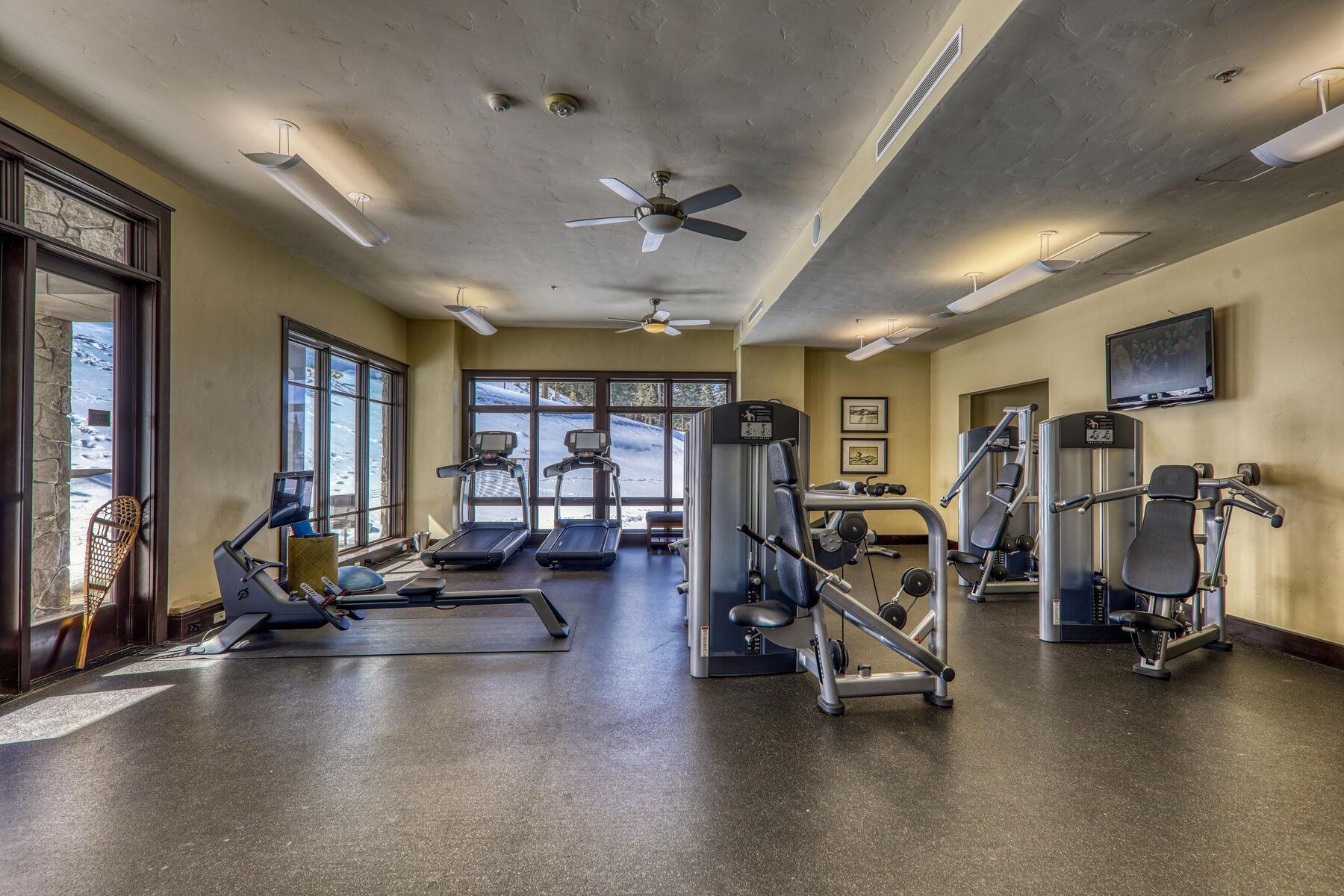 13051 Ritz Carlton Highlands Ct UNIT 4307 wk 1 & 6, Truckee, CA, 96161