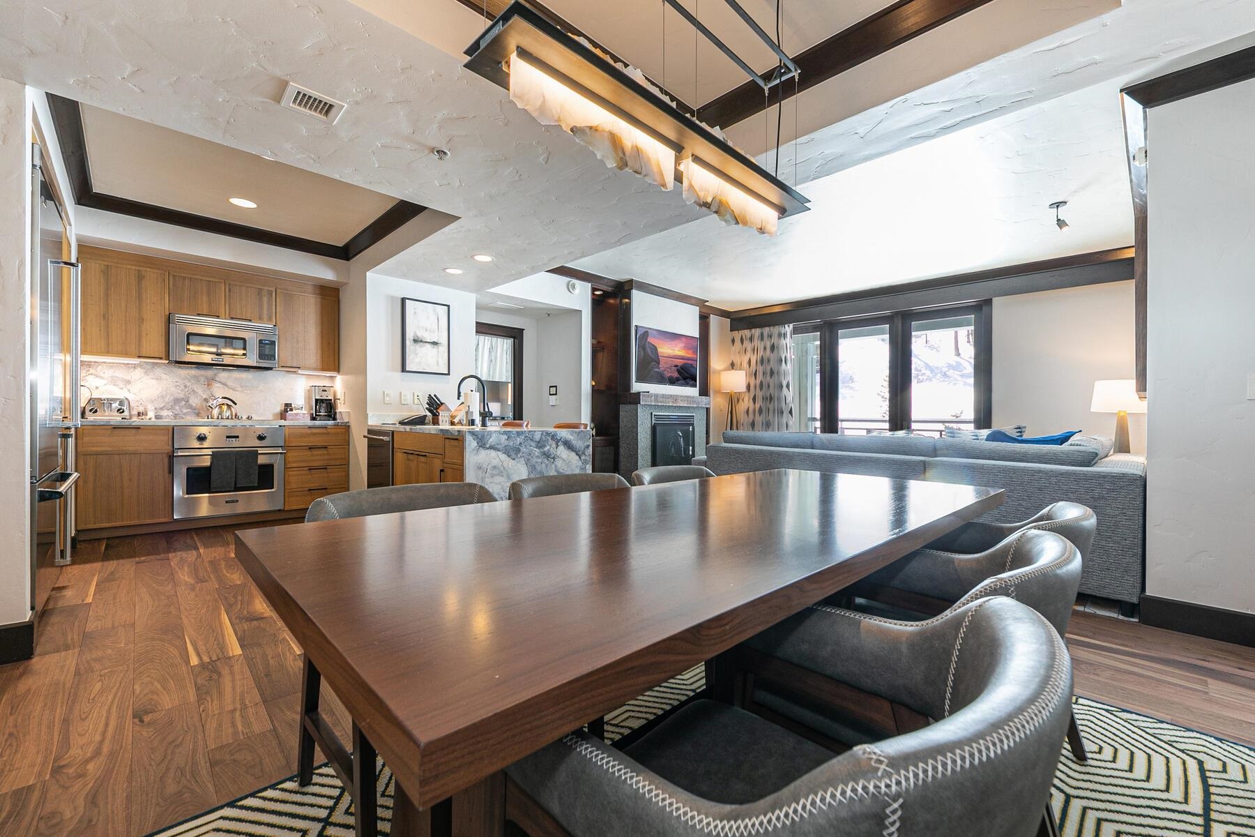 13051 Ritz Carlton Highlands Ct #4307 wk 1 & 6