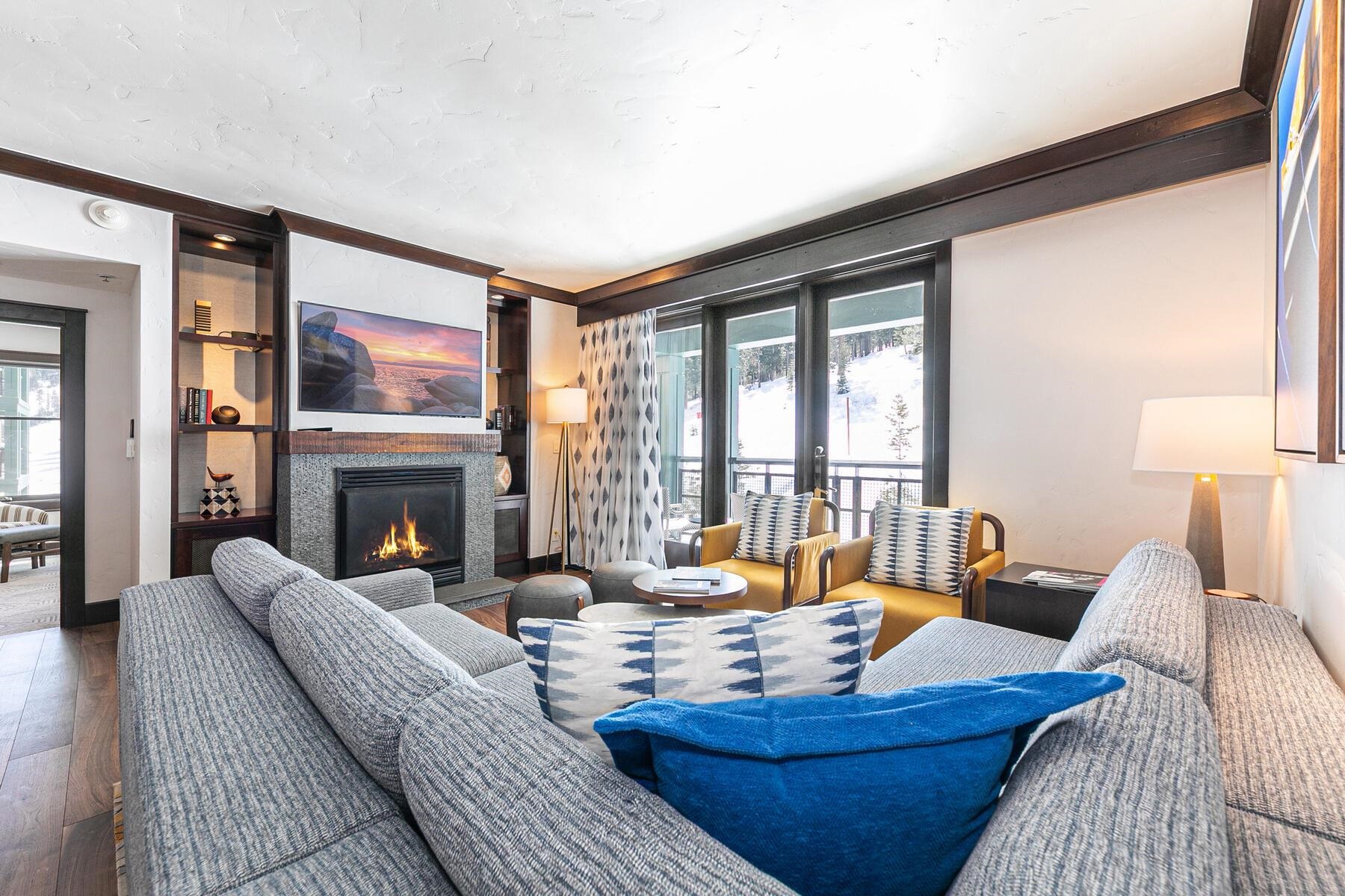 13051 Ritz Carlton Highlands Ct UNIT 4307 wk 1 & 6, Truckee, CA, 96161