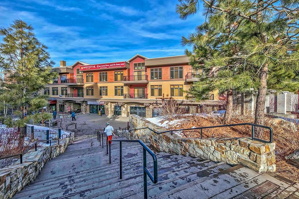 2100 North Village Drive UNIT N3-58, Truckee, GU, 96961