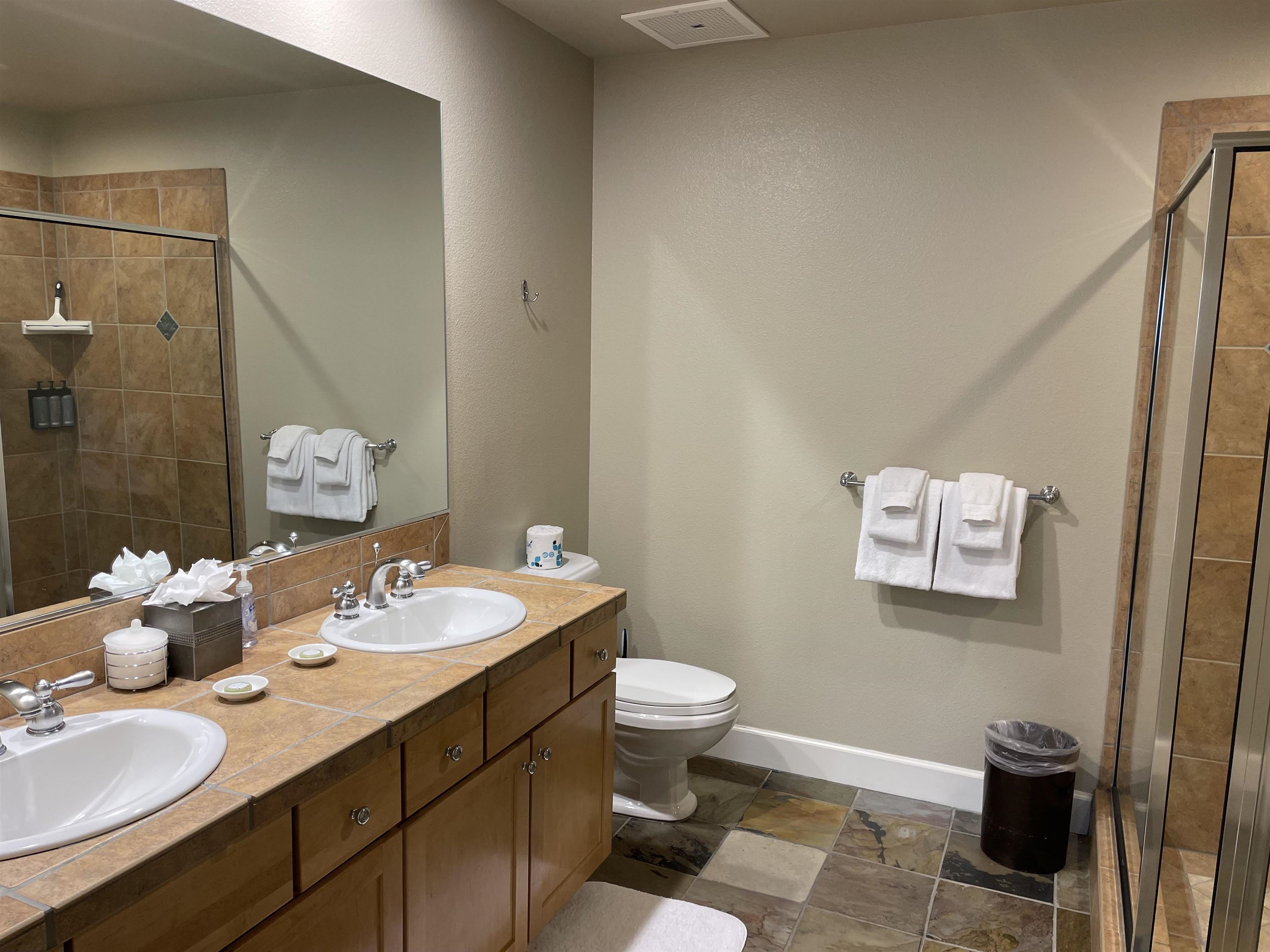2100 North Village Drive UNIT N3-58, Truckee, GU, 96961