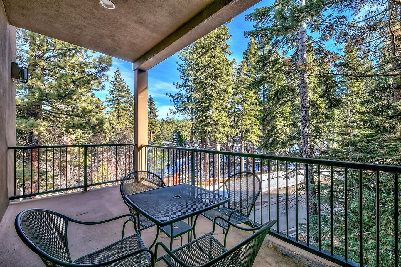 2100 North Village Drive UNIT N3-58, Truckee, GU, 96961
