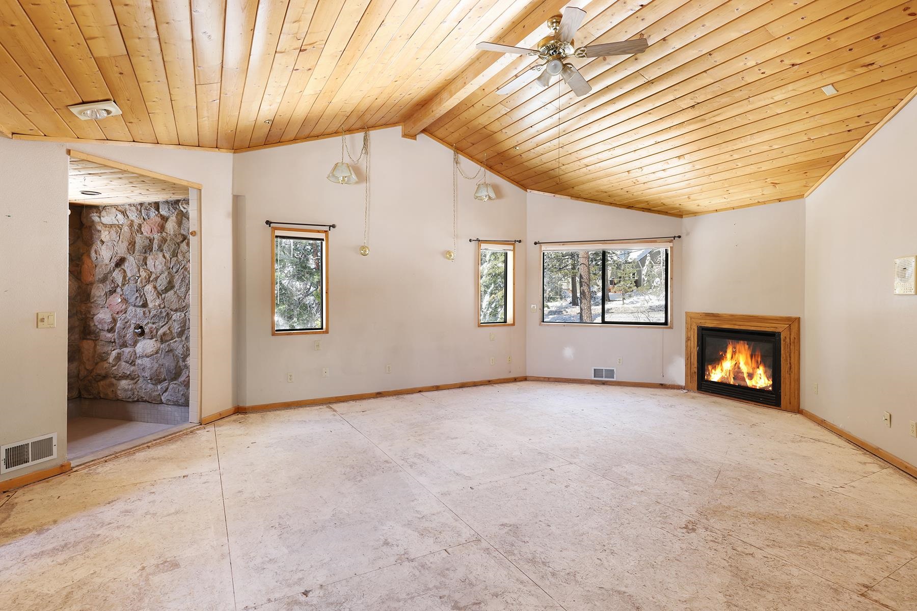 3096 North Lake Boulevard, Tahoe City, CA, 96145
