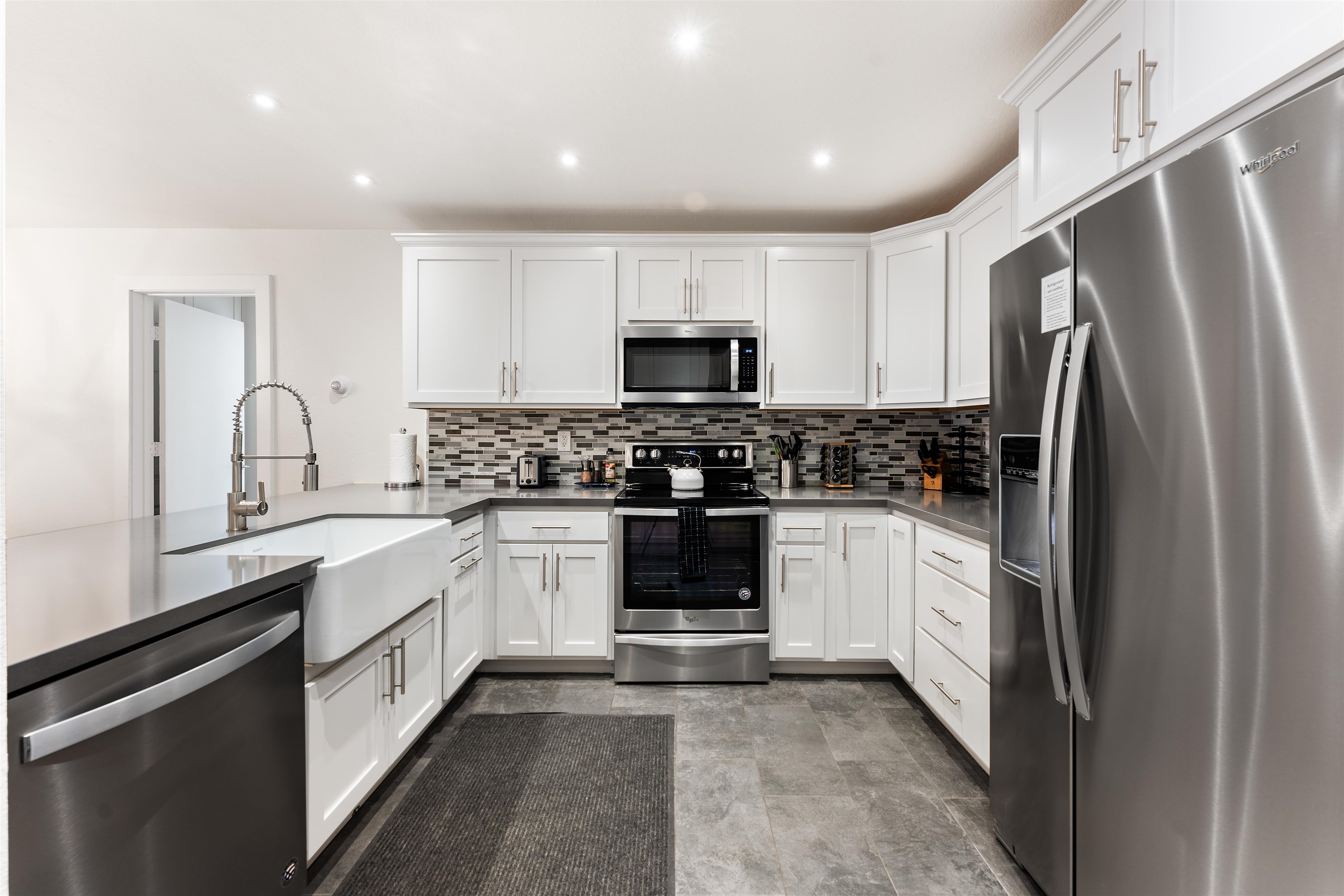 929 Southwood Boulevard