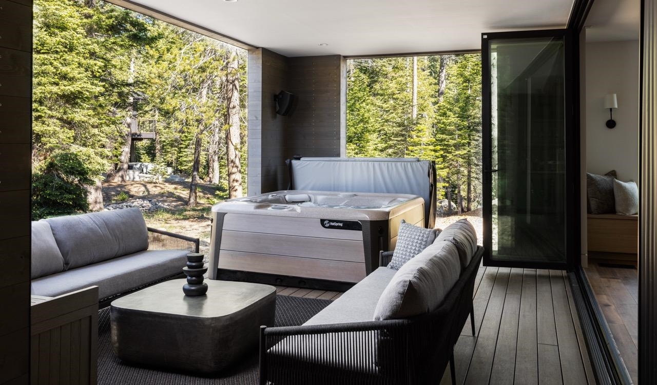 323 Creeks End Court, Olympic Valley, CA, 96146