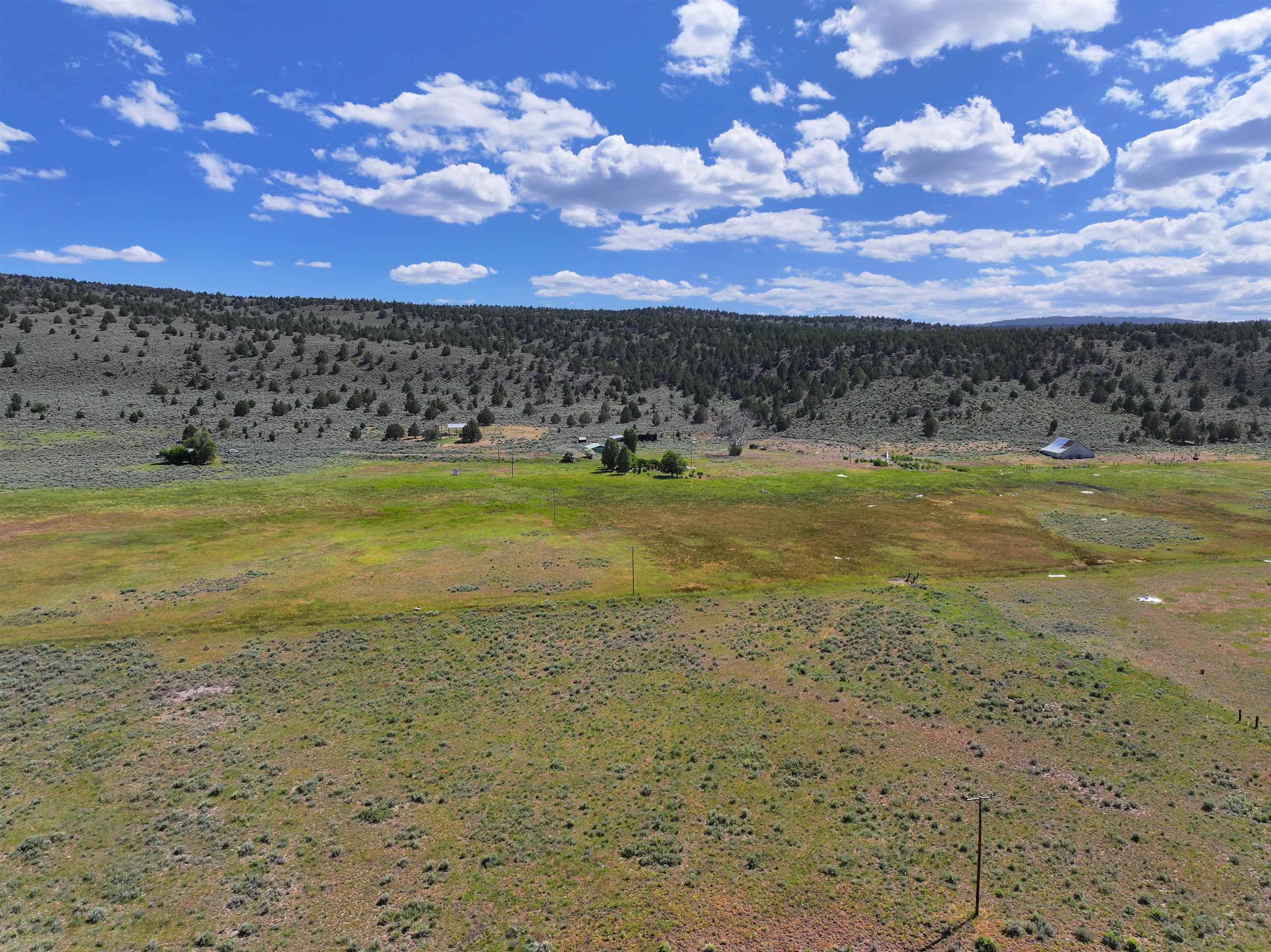 705 200 Highway 395, Termo, CA, 96132