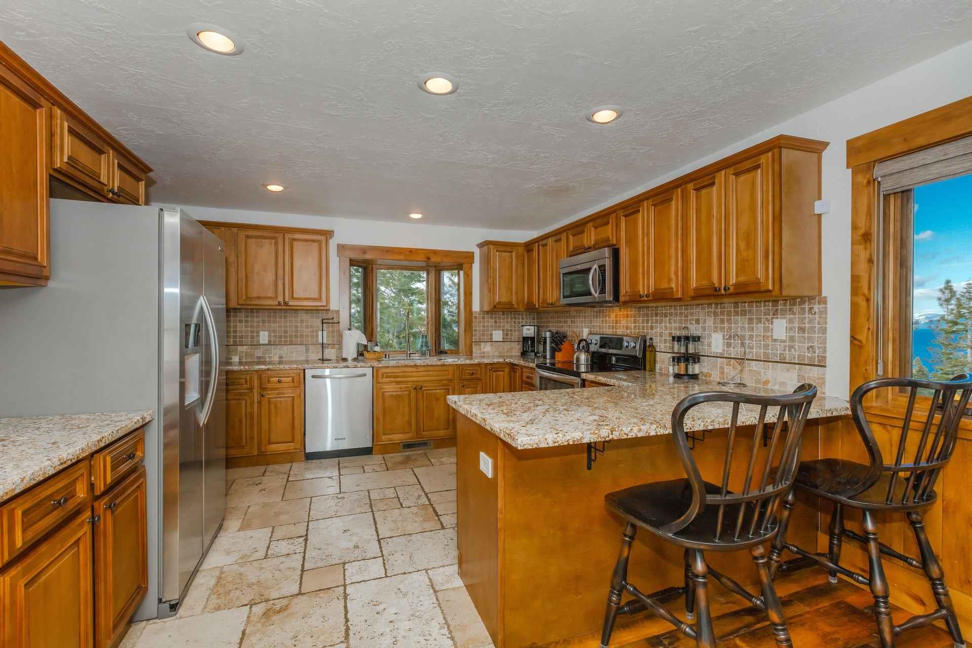 495 Lakeridge Court, Tahoma, CA, 96142