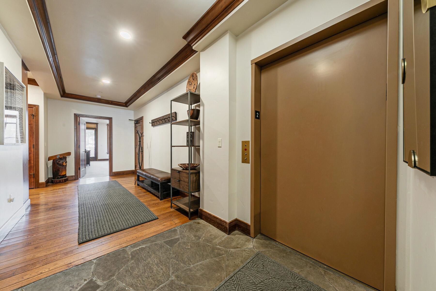 5001 Northstar Drive #207 March Wk. 1 - Share 7