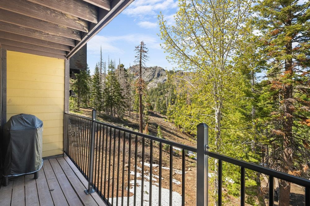 2090 Chalet Road #4