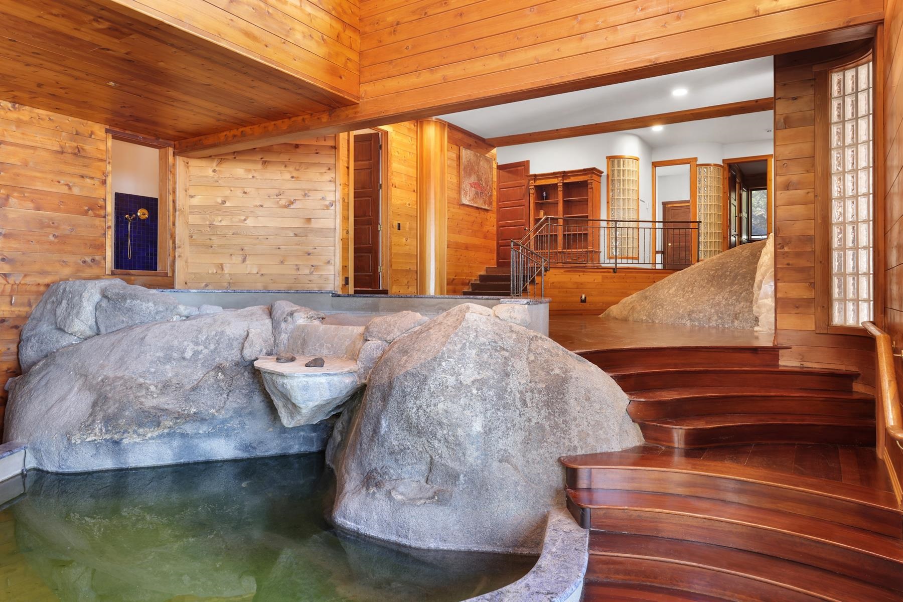 77 Speedboat Avenue, Brockway, CA, 96143