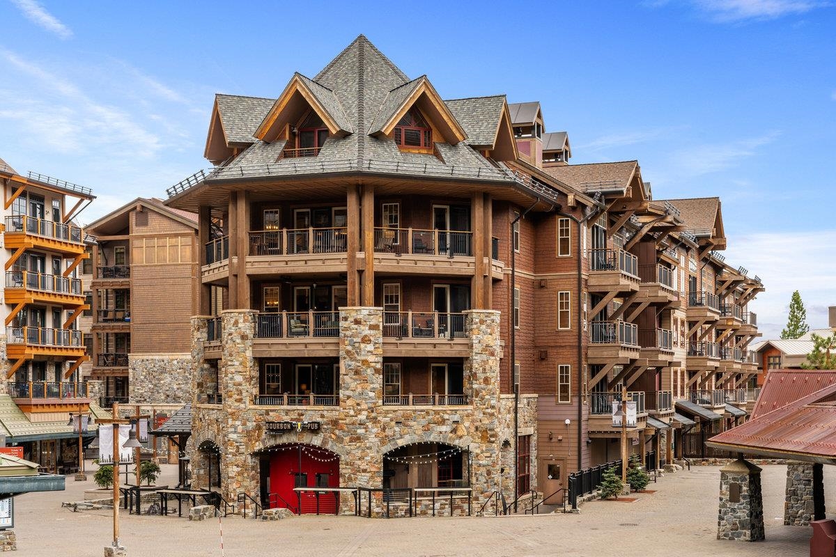 8001 Northstar Drive UNIT 414 - Feb. Wk. 2 Share 7, Truckee, CA, 96161