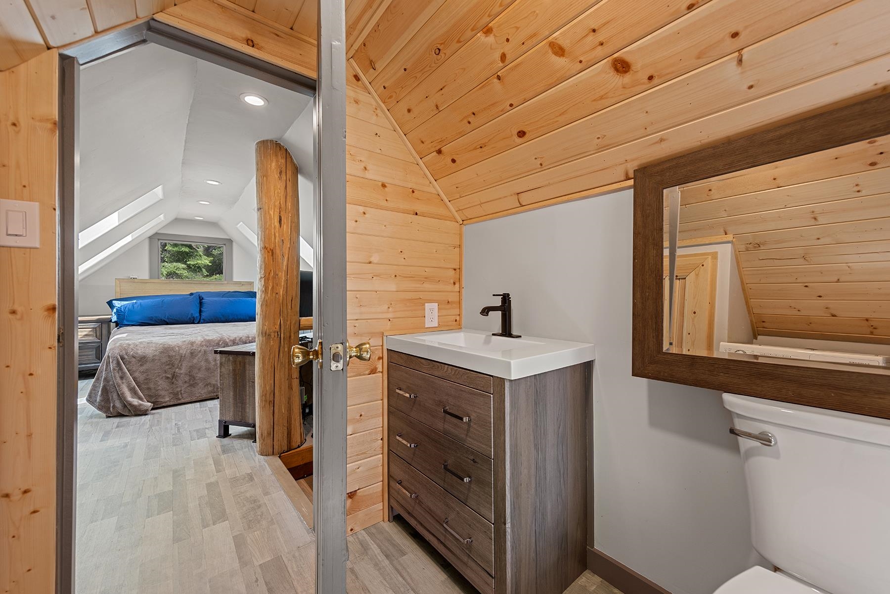 358 Twin Crags Road, Tahoe City, CA, 96145