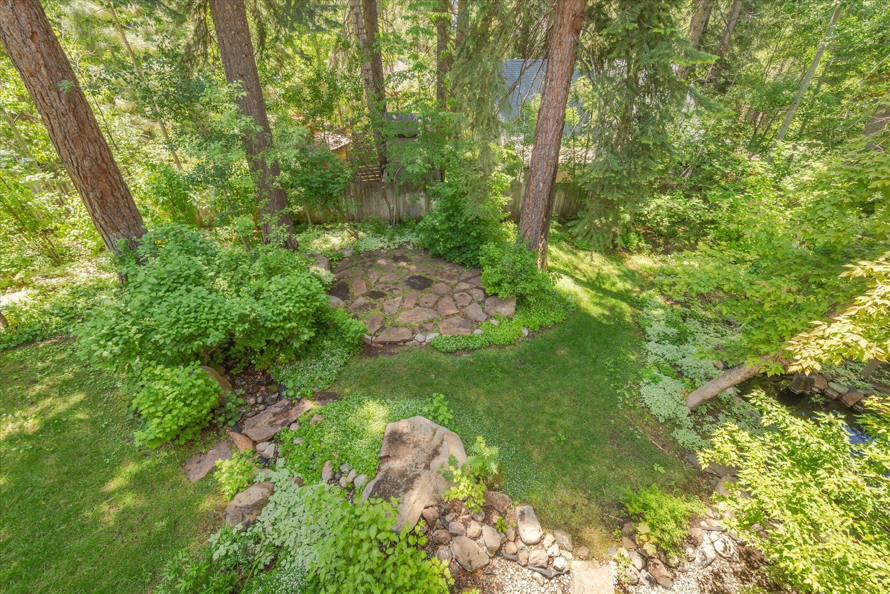875 Fulton Crescent Drive
