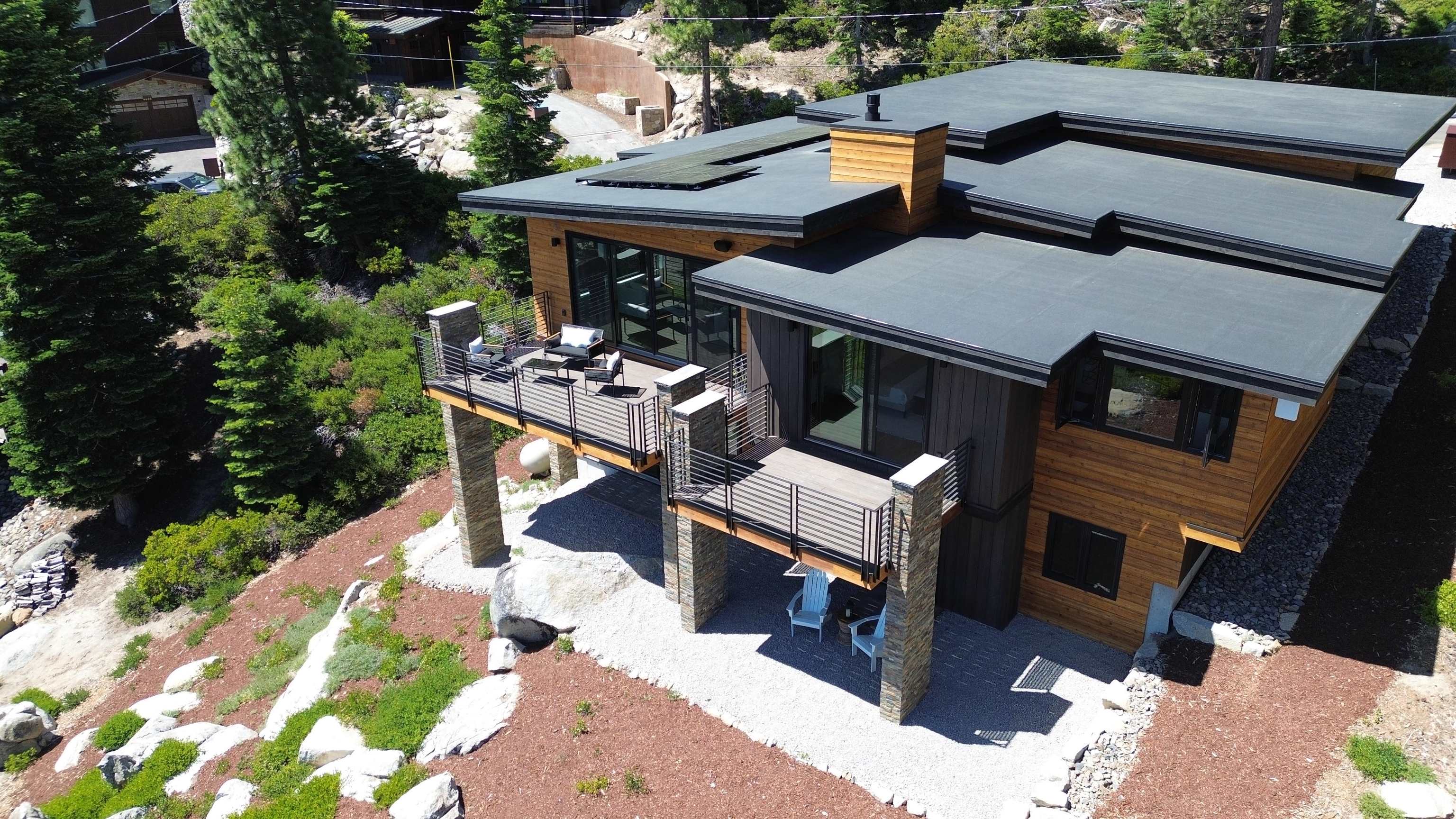 9061 Manzanita Drive