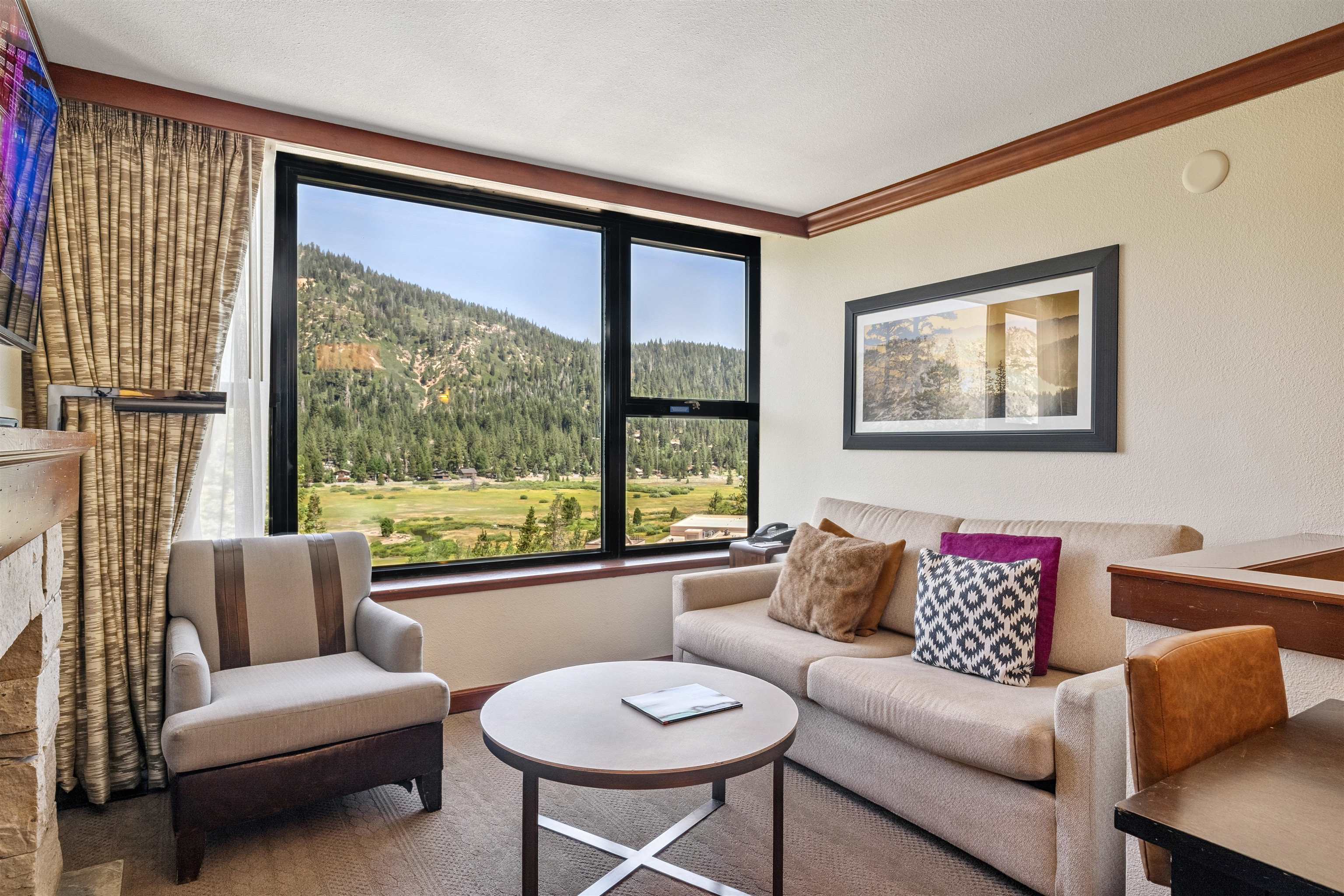 400 + Resort Road #932