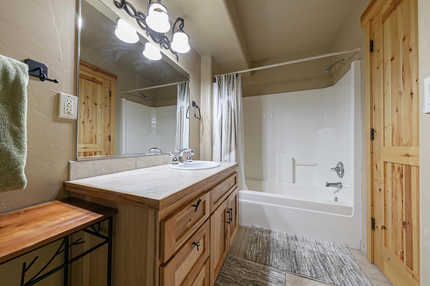 14070 Alder Creek Road, Truckee, CA, 96161