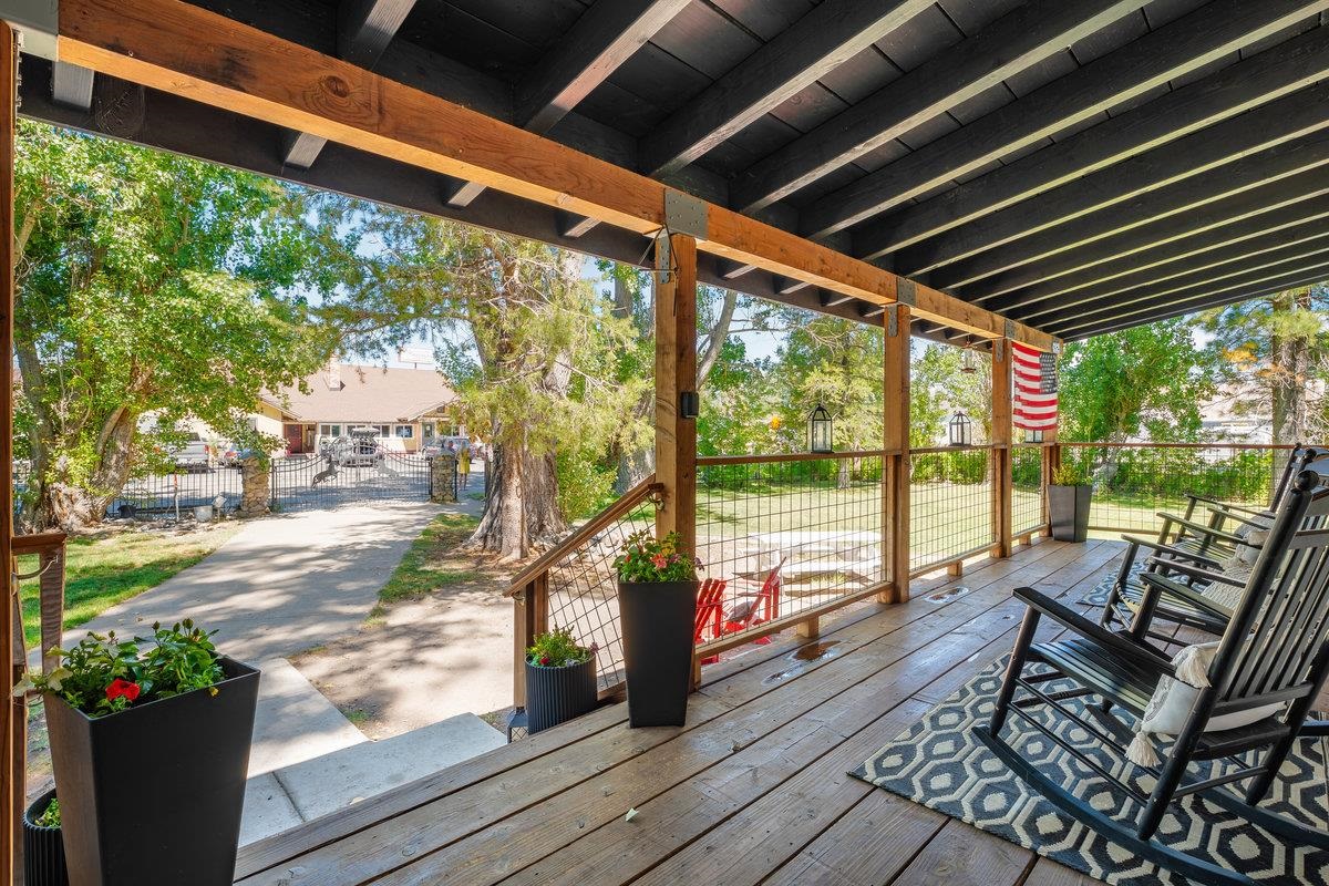 200 Main Street, Sierraville, CA, 96126-0112