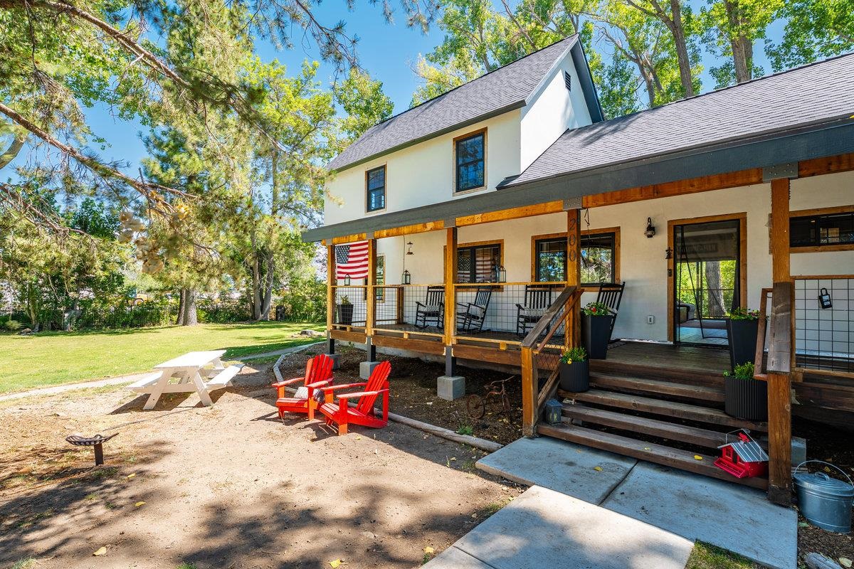200 Main Street, Sierraville, CA, 96126-0112