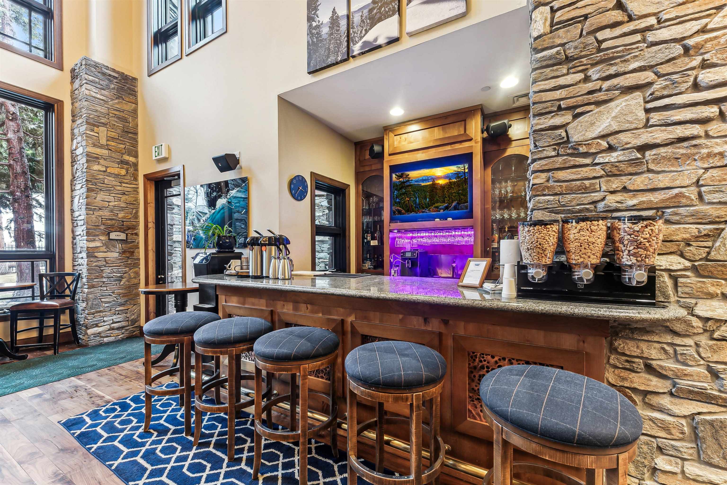 6750 North Lake Boulevard UNIT 6A, Tahoe Vista, CA, 96148