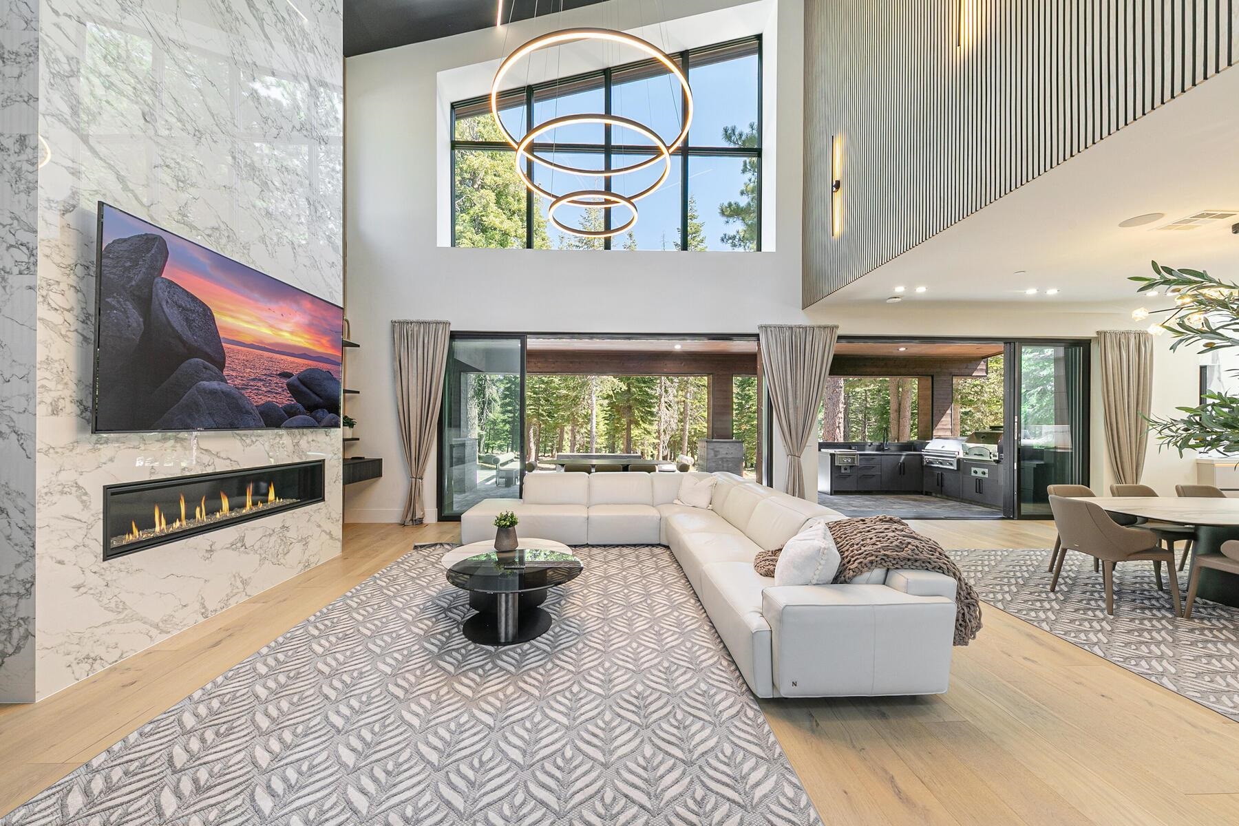 9287 Brae Road, Truckee, CA, 96161