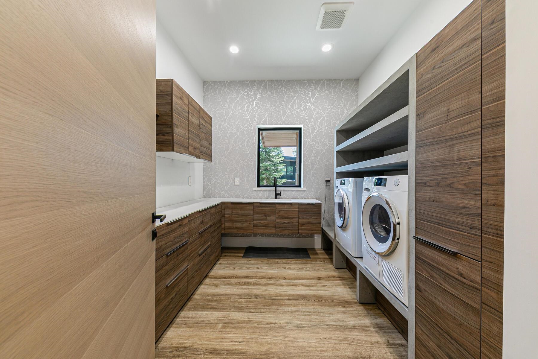 9287 Brae Road, Truckee, CA, 96161