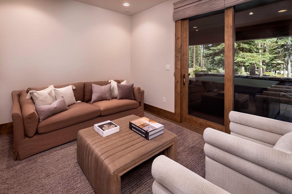 10606 Dutton Court, Truckee, CA, 96161