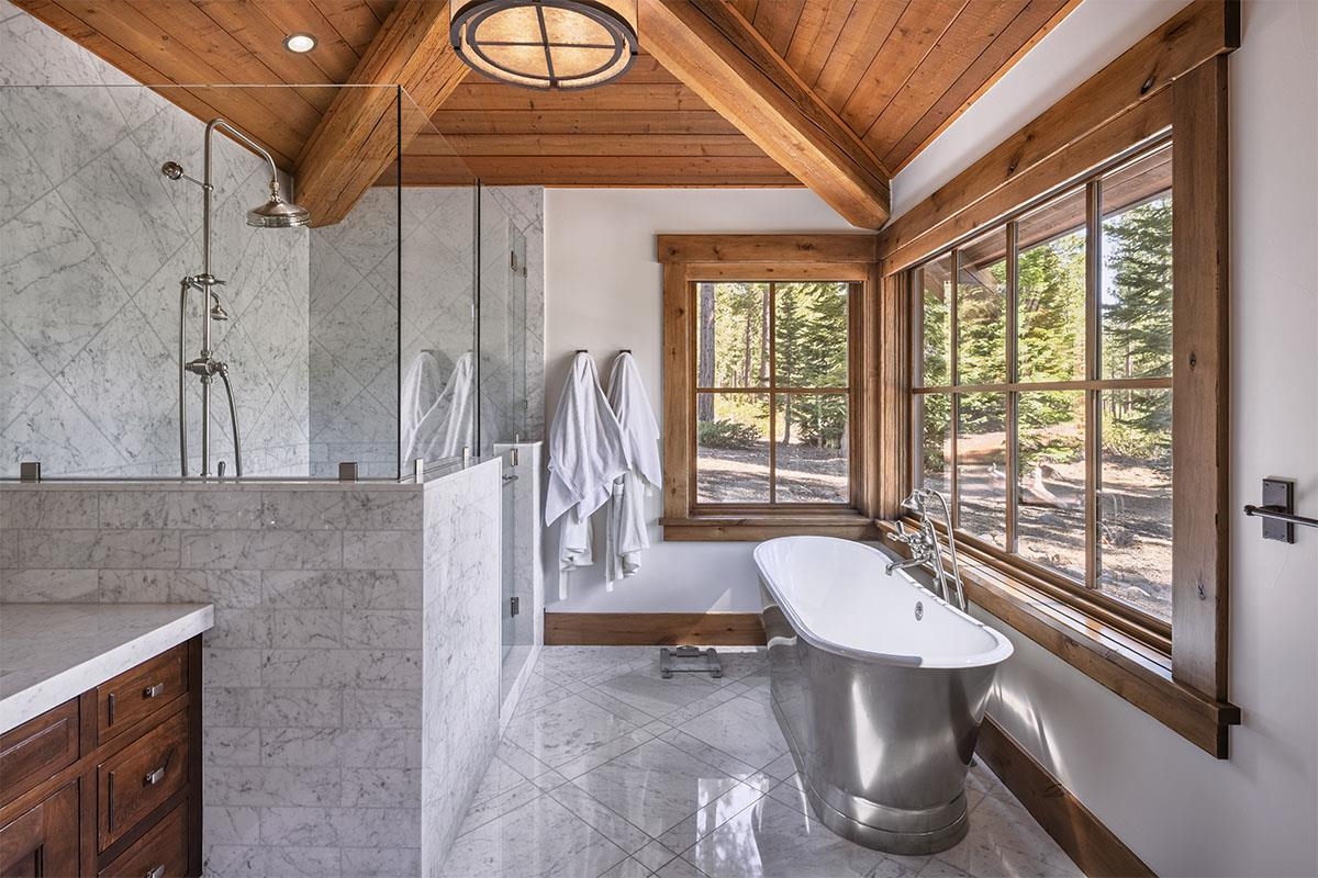 8186 Valhalla Drive, Truckee, CA, 96161