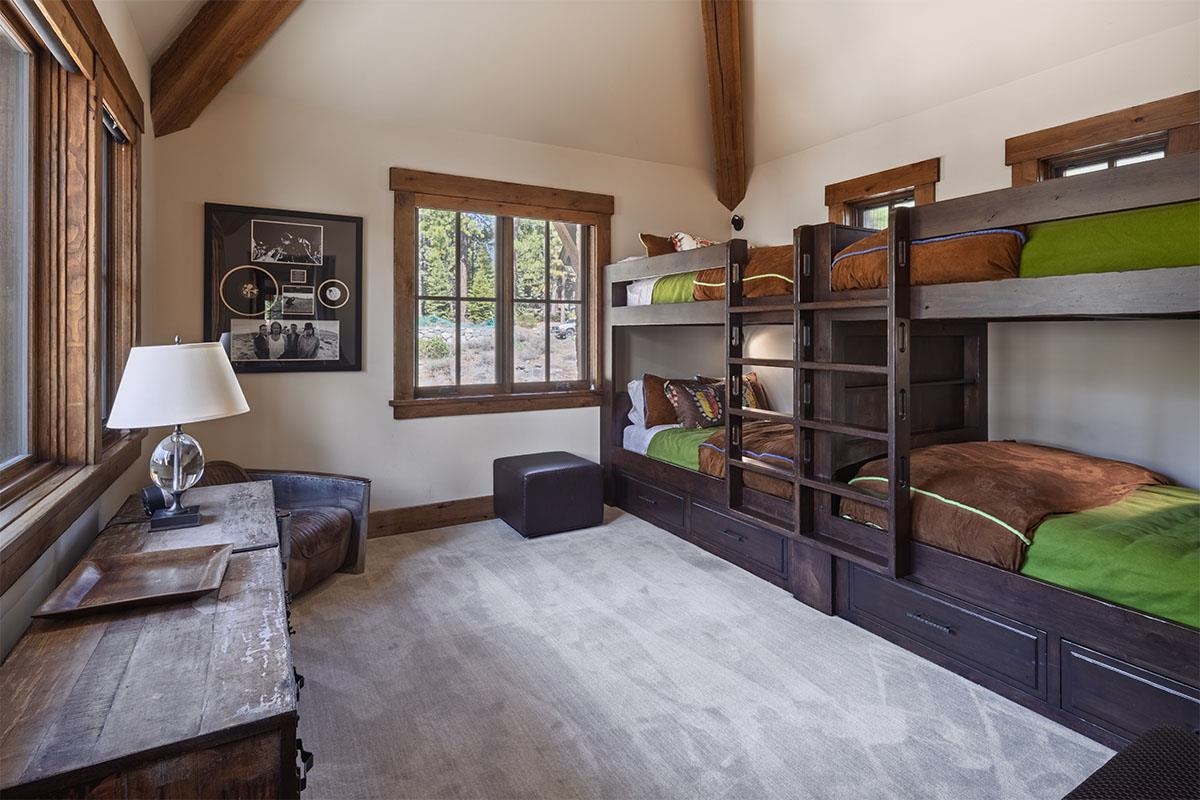 8186 Valhalla Drive, Truckee, CA, 96161