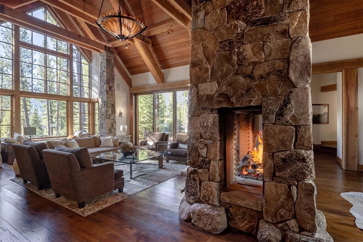 8186 Valhalla Drive, Truckee, CA, 96161