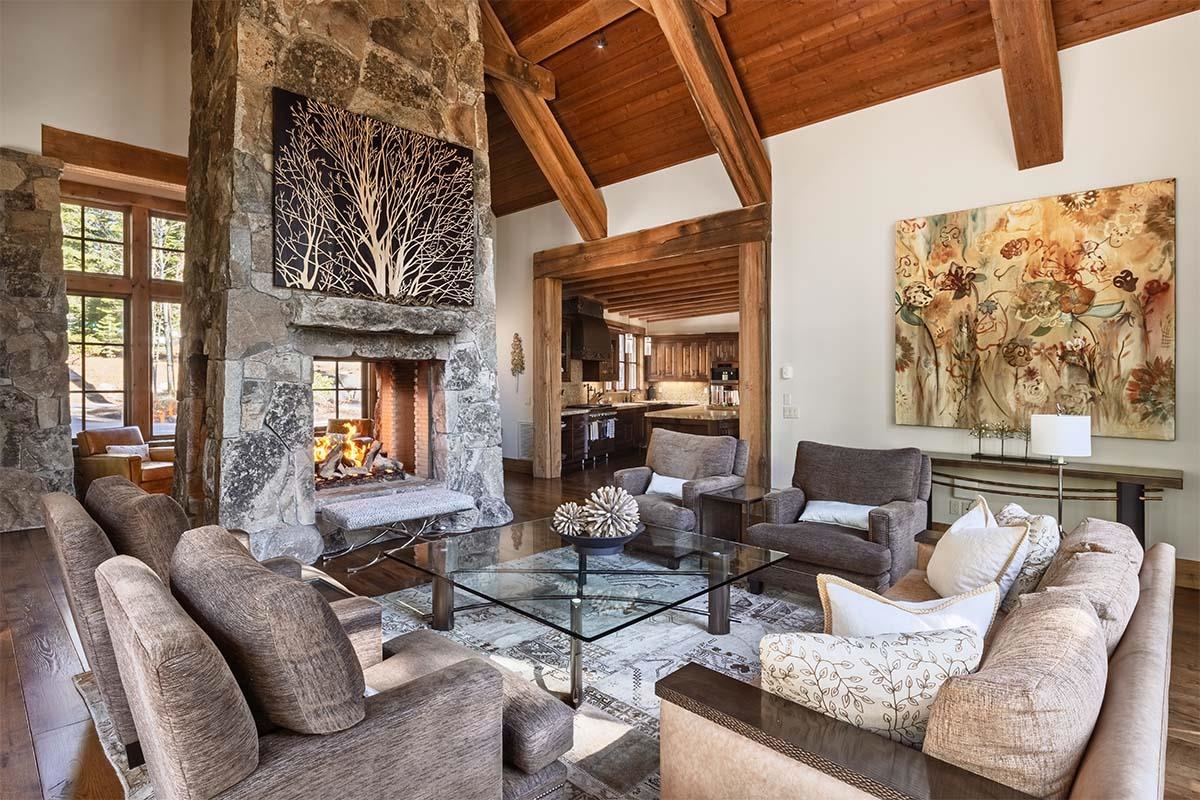 8186 Valhalla Drive, Truckee, CA, 96161