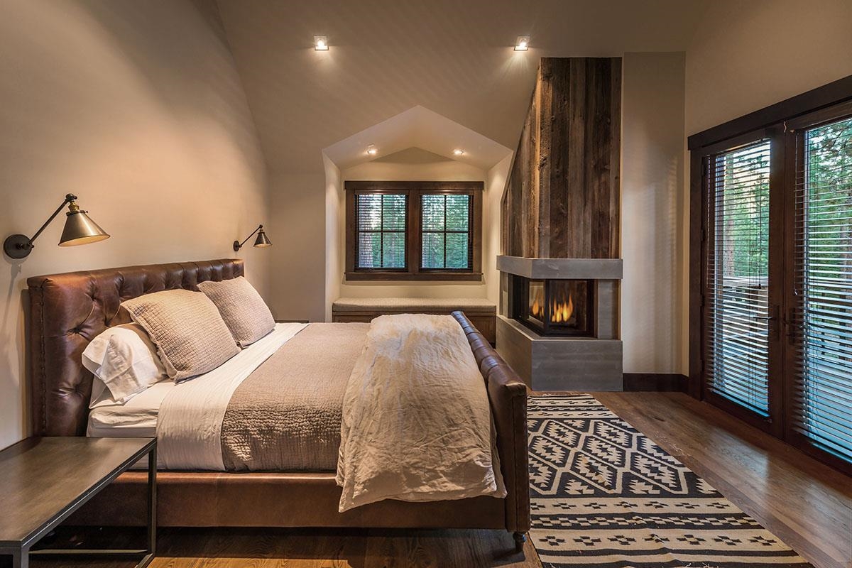 8221 Valhalla Drive, Truckee, CA, 96161