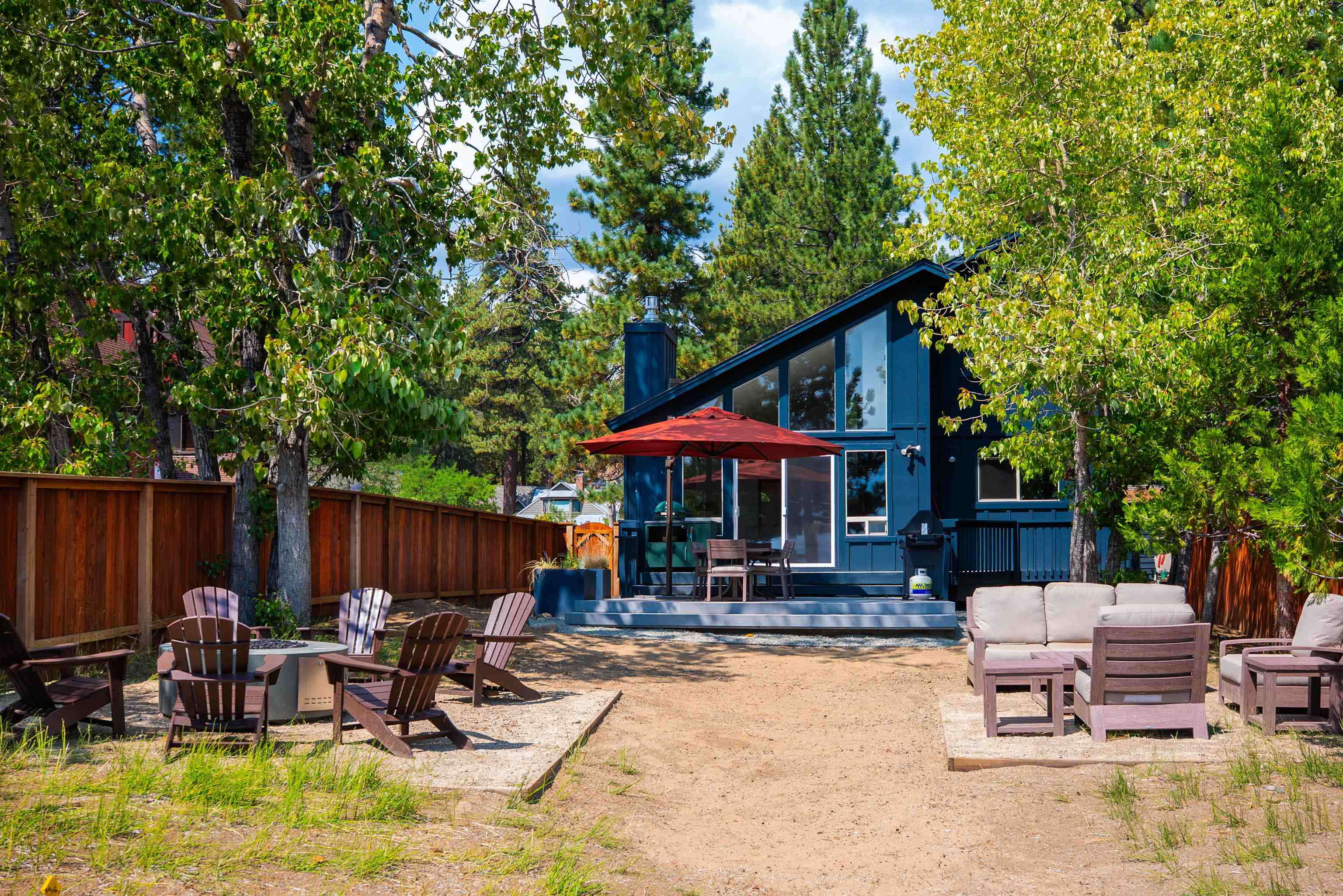 7708 North Lake Boulevard
