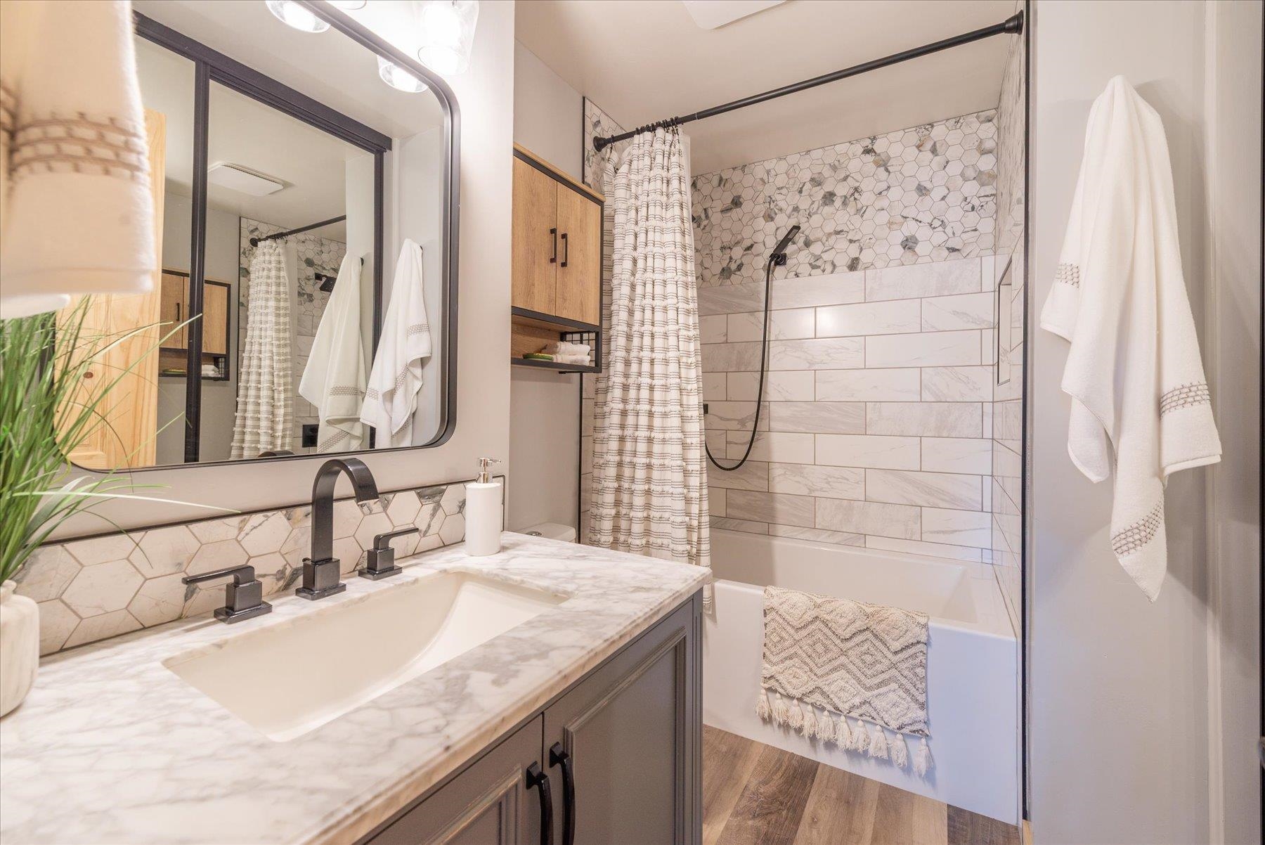 3115 North Lake Boulevard #92