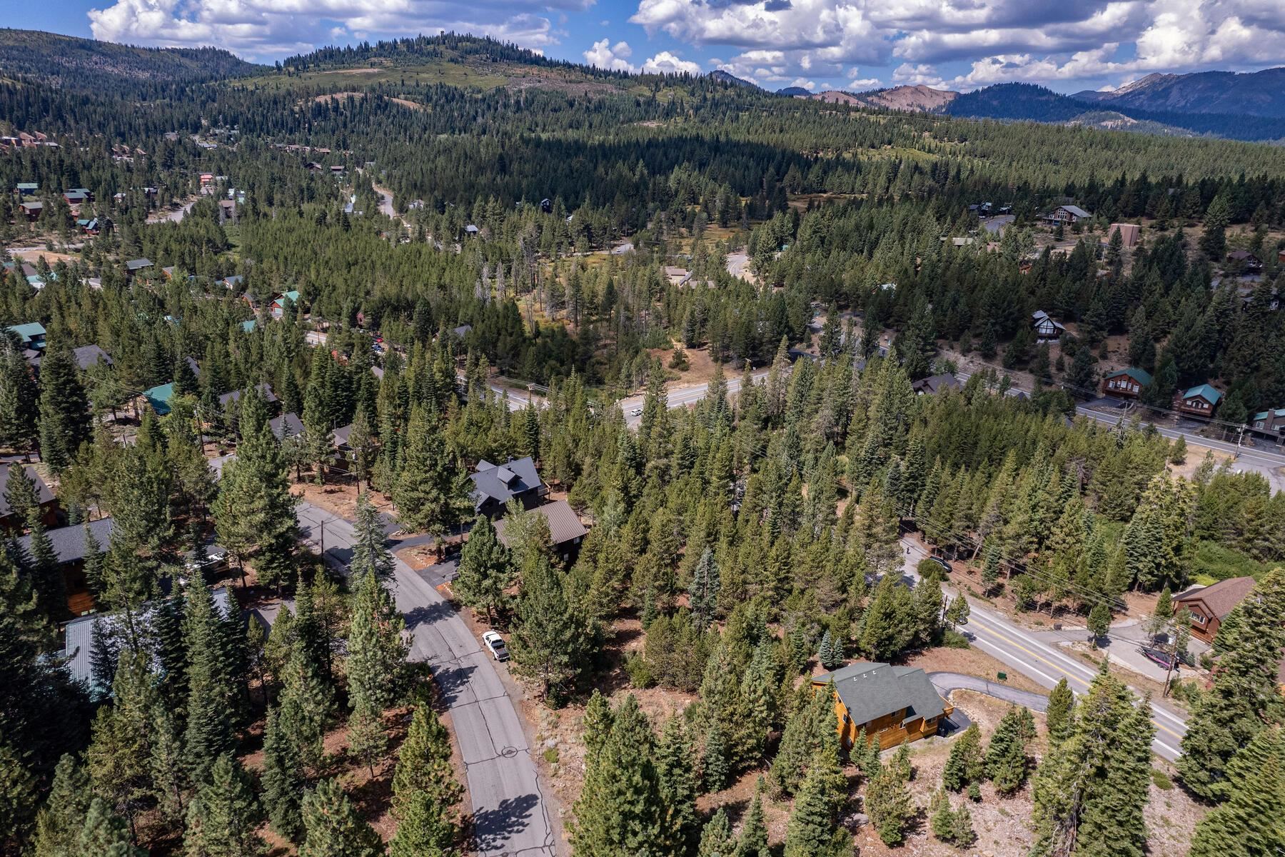 13854 Northwoods Boulevard, Truckee, CA, 96161