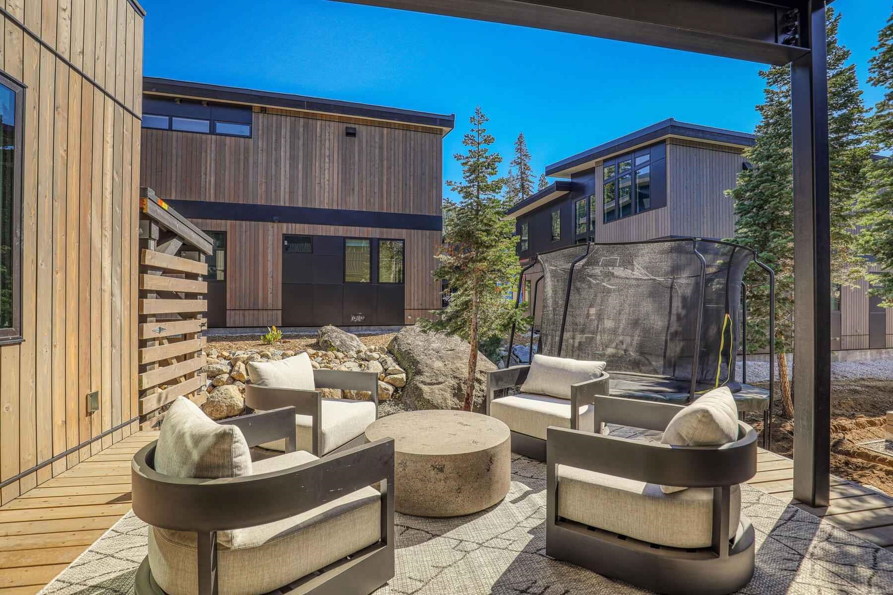 339 Palisades Circle, Olympic Valley, CA, 96146