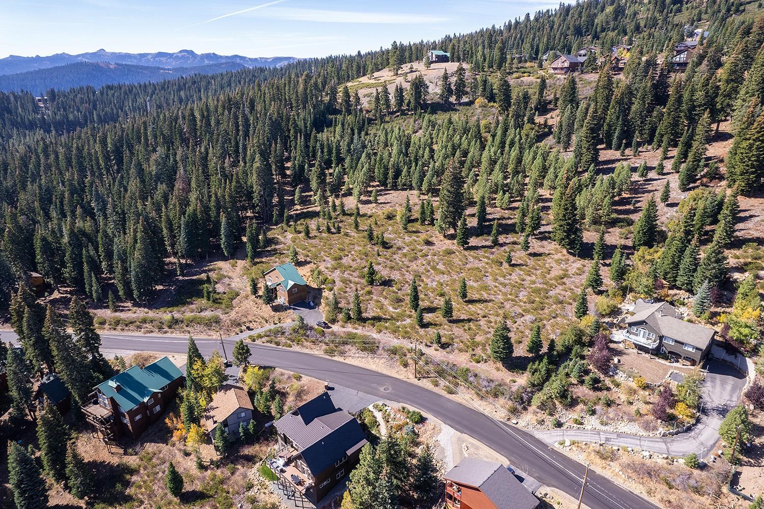 13038 Skislope Way, Truckee, CA, 96161-7031