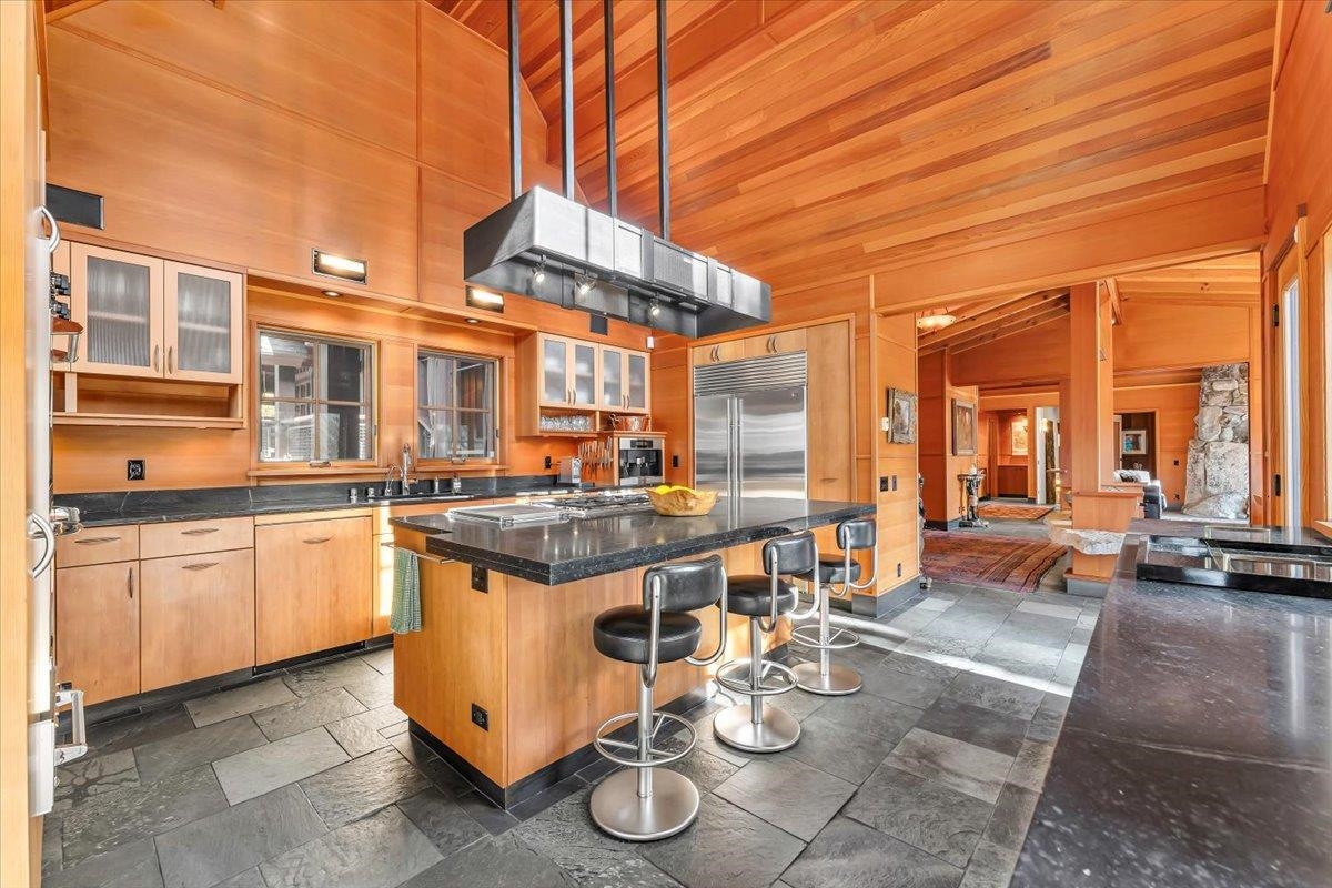 260 Laura Knight, Truckee, CA, 96161