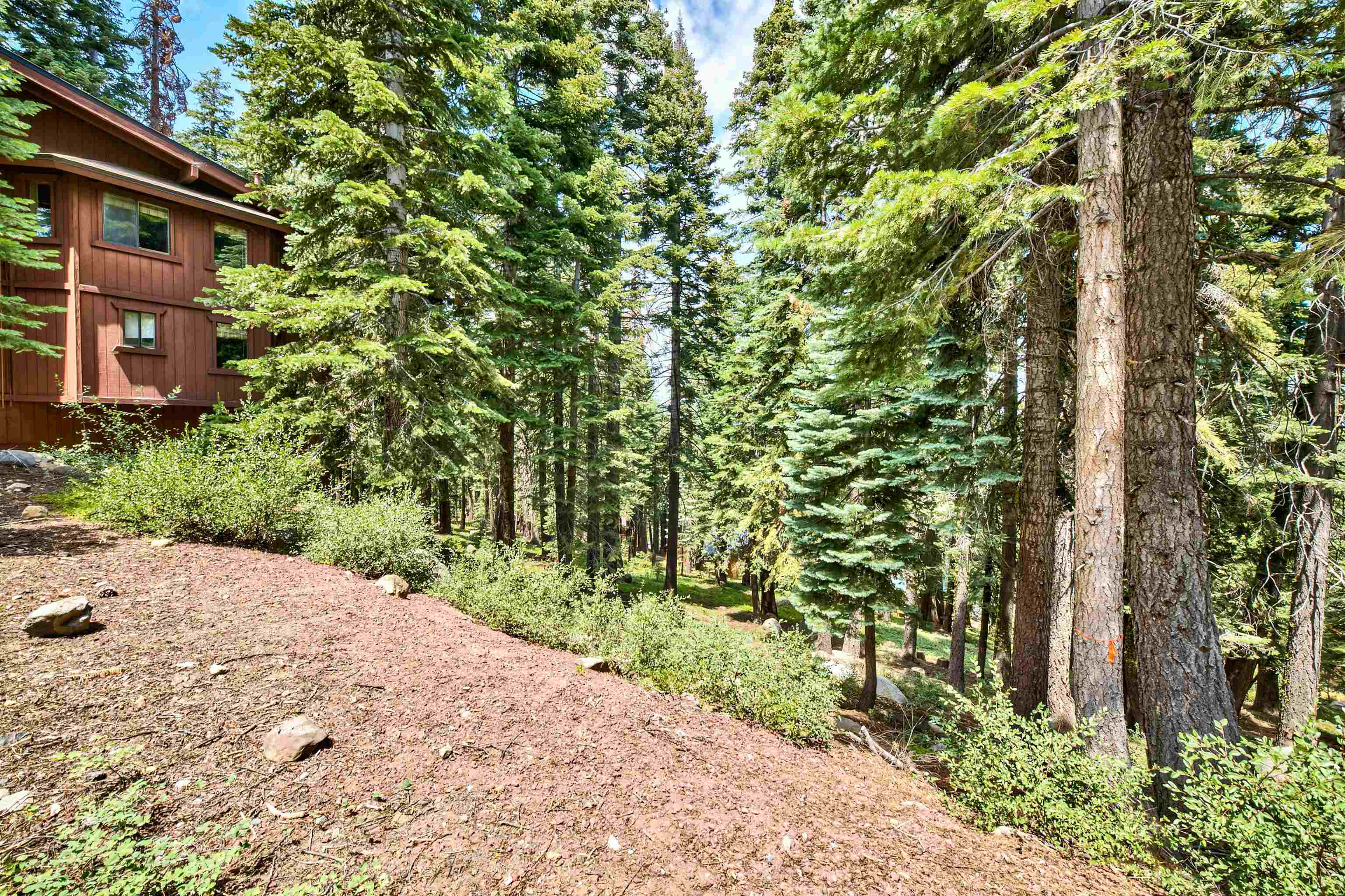 12005 Skislope Way, Truckee, CA, 96161-0000