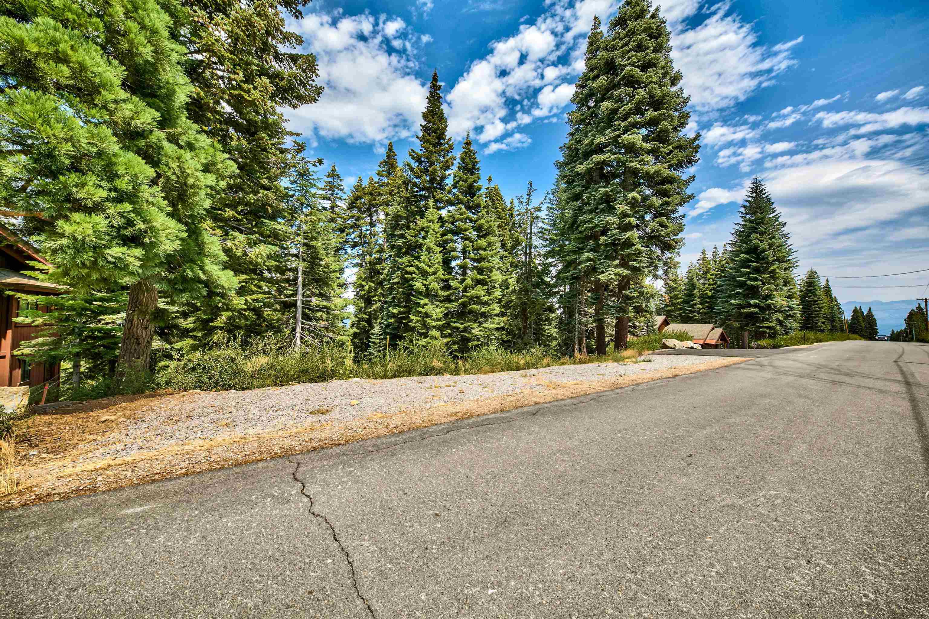 12005 Skislope Way, Truckee, CA, 96161-0000