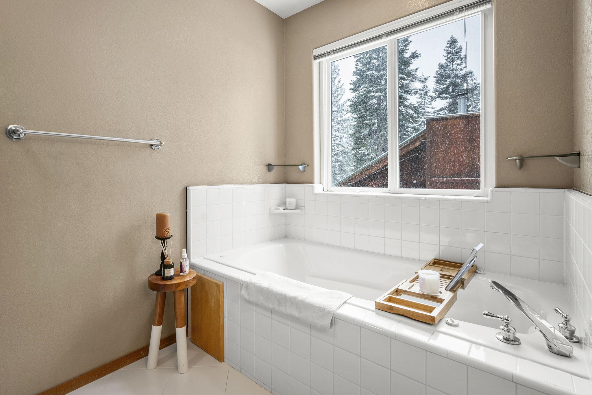 7685 Kingswood Drive, Tahoe Vista, CA, 96148